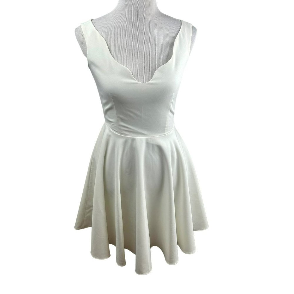 Blaque Label Dress, Size Small, Fit Flare, A Line, Sleeveless, White, Ivory